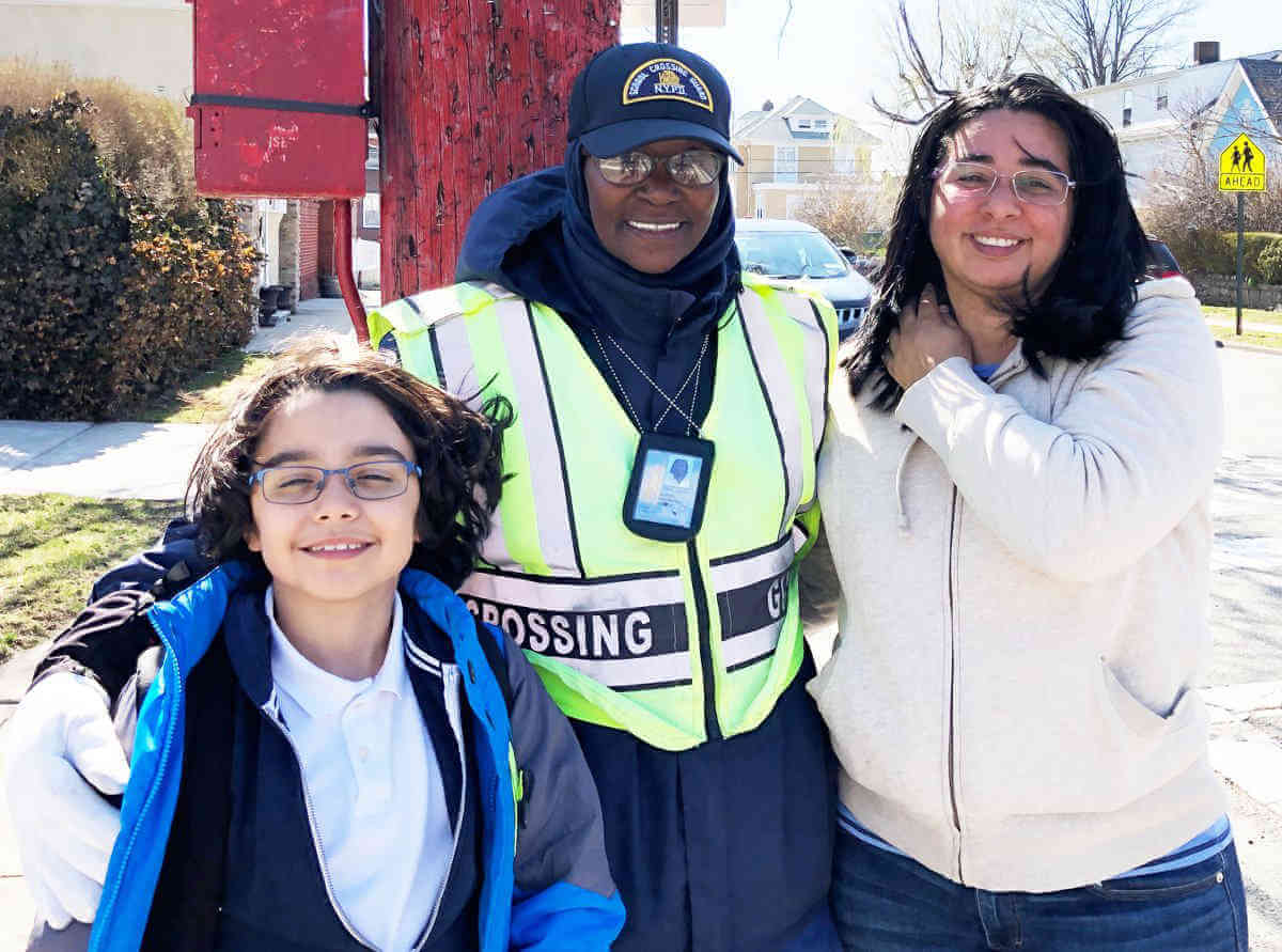 The crossing guard that’s the ‘joyful soul of Throggs Neck’