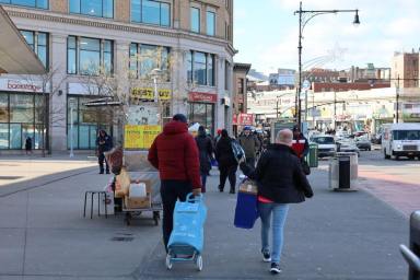Fordham community leaders are putting the blame on the city’s Department of Transportation for failing to find vendors to Fordham Plaza seven years after a $34 million renovation.
